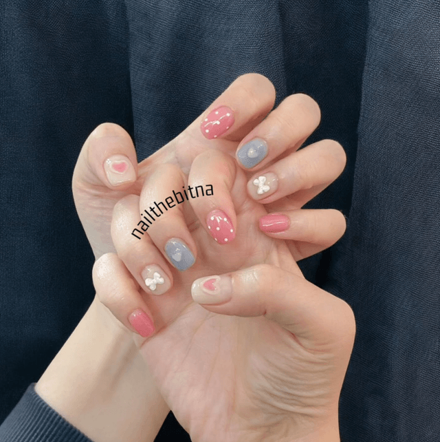 추천 콕 예약 전시 이미지