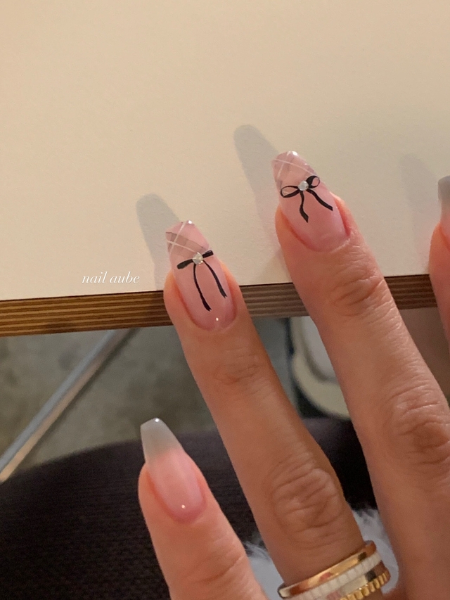 추천 콕 예약 전시 이미지