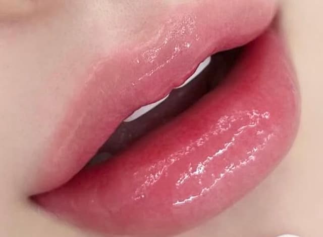 입술