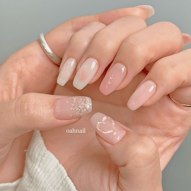 추천 콕 예약 전시 이미지