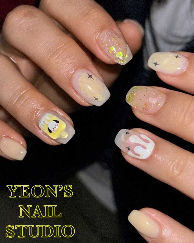YEONS NAILSTUDIO연쓰네일