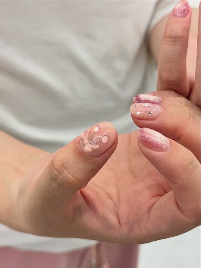 추천 콕 예약 전시 이미지
